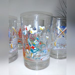 Vintage Walt Disney World Set Of Six Remember the Magic Glasses